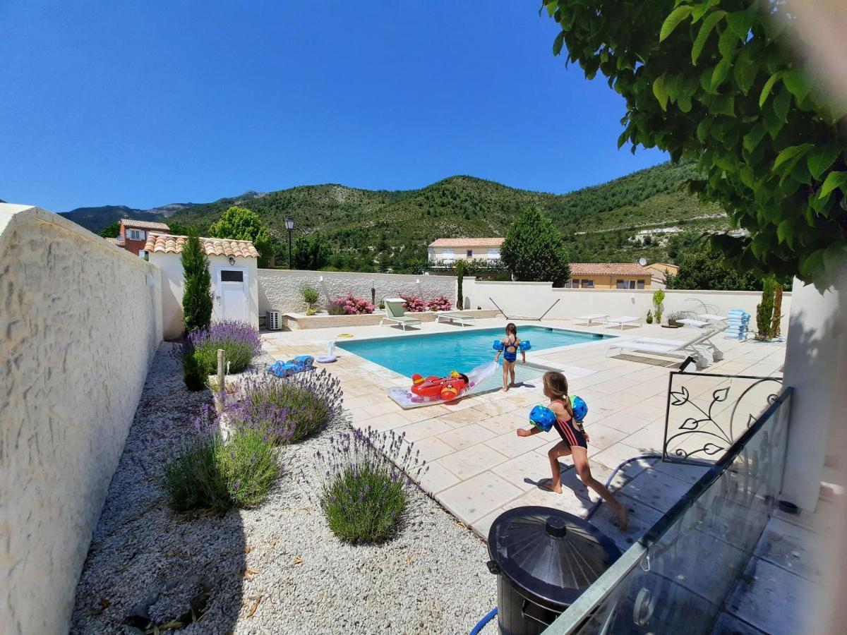 Villa-Castellane Extérieur photo